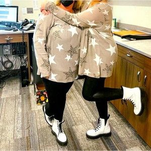 Cheetah star print waffle knit top